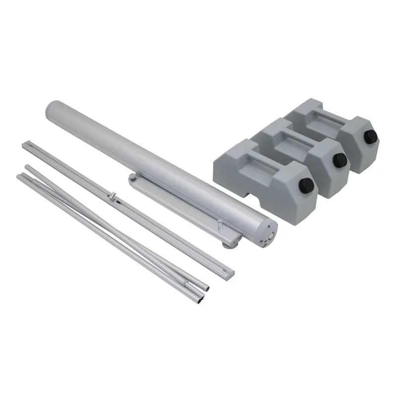 Plaza Retractor Hardware view 2
