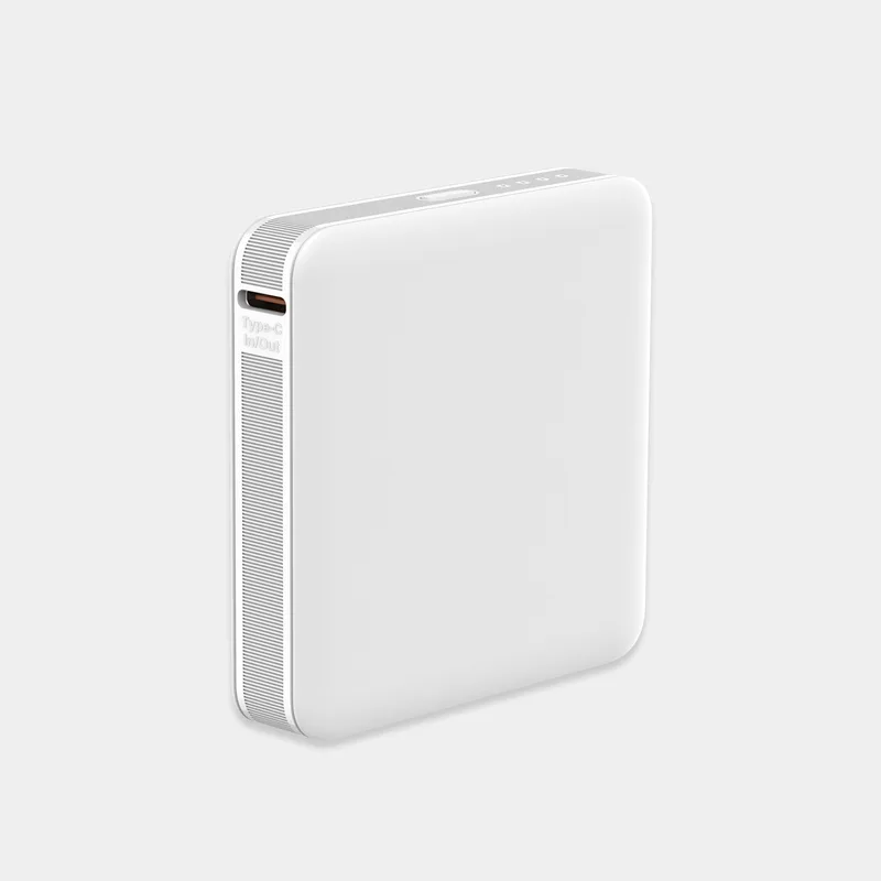 Comet 6 - Ultra Thin Power Bank 5000 mAh view 2