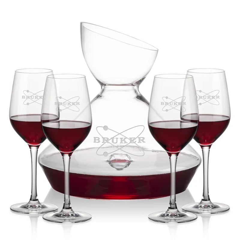 Carafe & 4 Wine