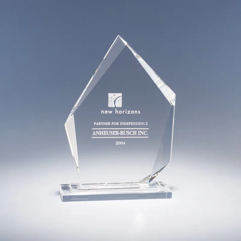 7.5" Crystal Summit Award w/Glass Base