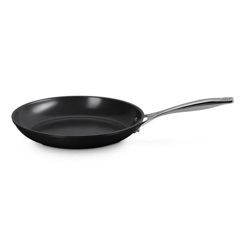 Le Creuset 11" Essential Nonstick Ceramic Fry Pan