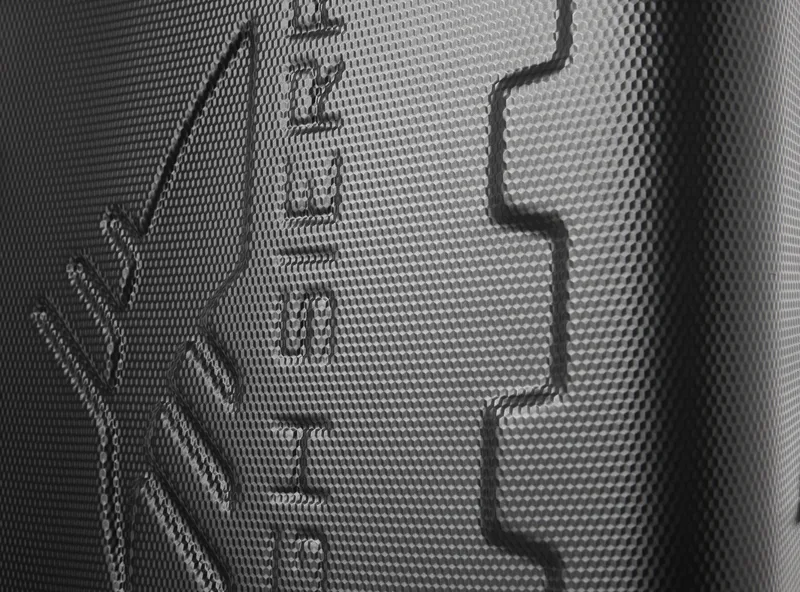 High Sierra 20'' Hardside Luggage view 2