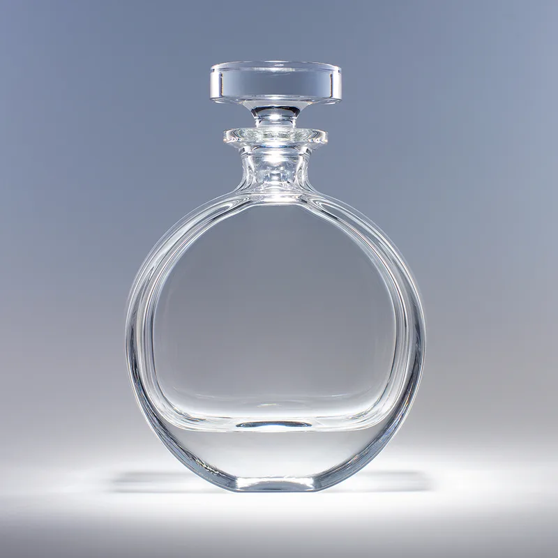 1724-laureate-decanter-front-blank-large