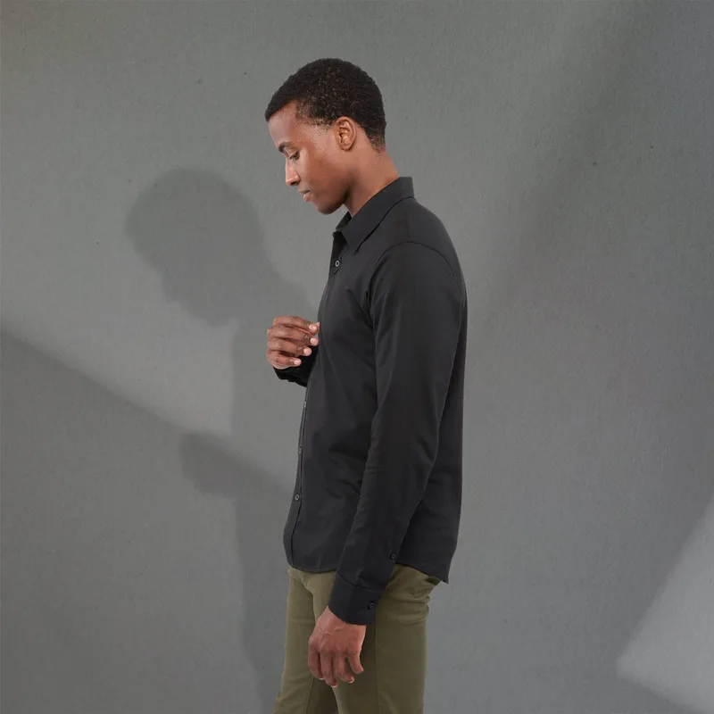 TM17746995Left-Side