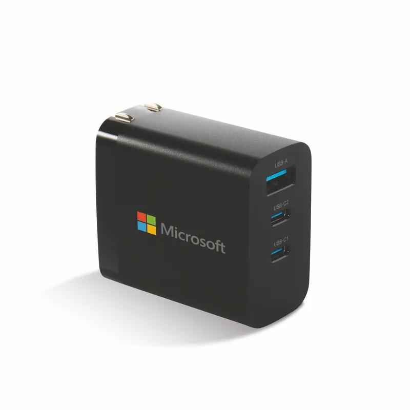 AD065 (Fast Charging Wall Adapter)