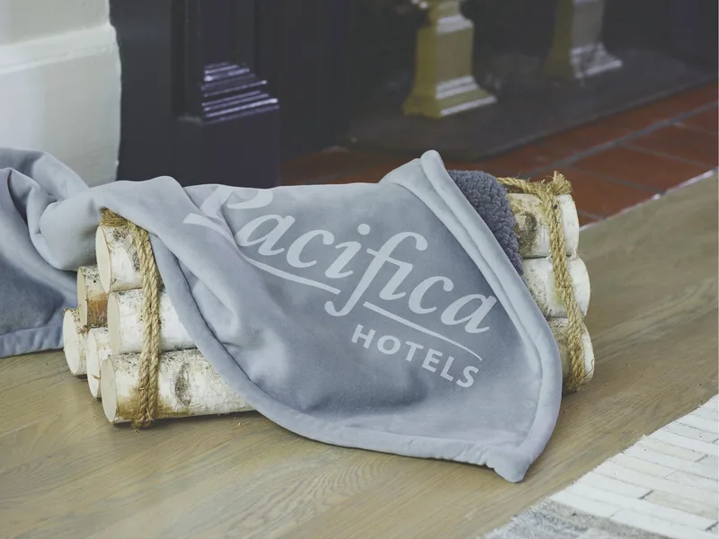 Cobblestone Mills Newcastle Sherpa Blanket™ view 5