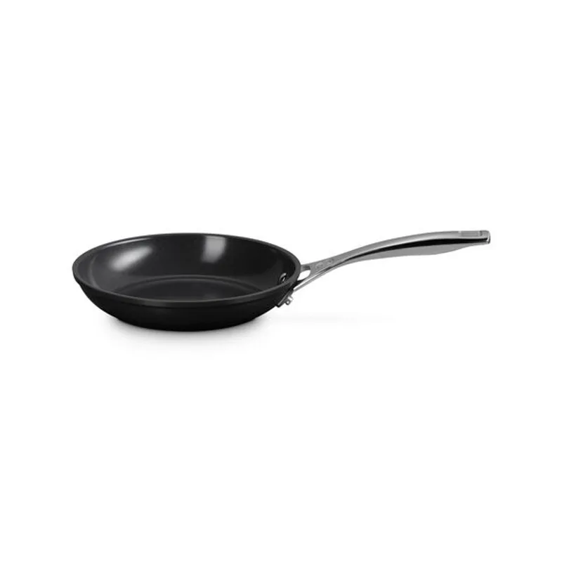 Le Creuset 8" Essential Nonstick Ceramic Fry Pan