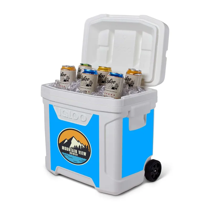 IGLOO 28QT Rolling Cooler view 2