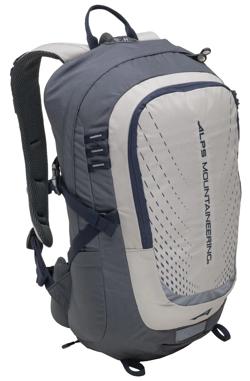 ALPS Mountaineering Hydro Trail 17 Backpack