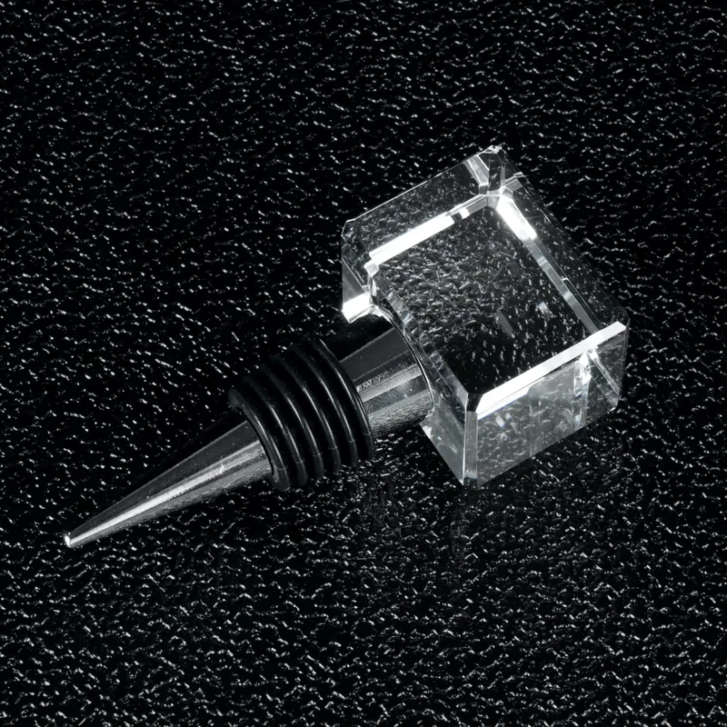 Camilla Wine Stopper view 3