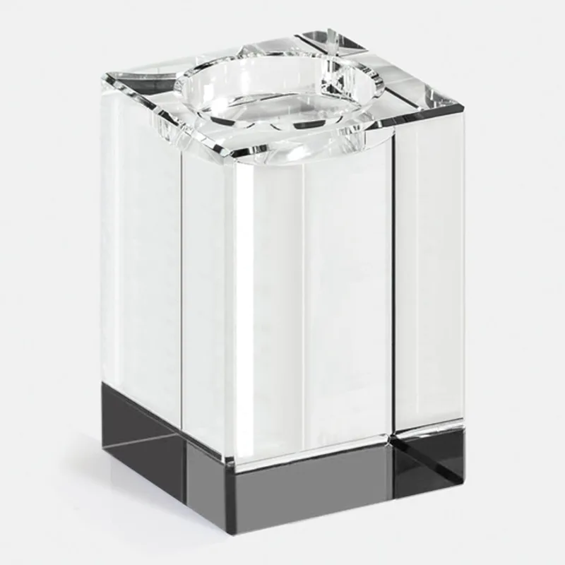 Clear Base