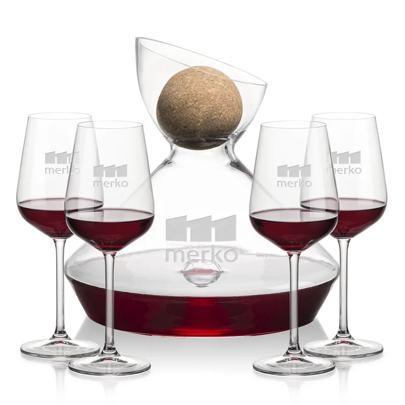 Carafe & 4 Wine