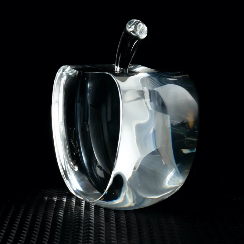 Rylan Apple view 3
